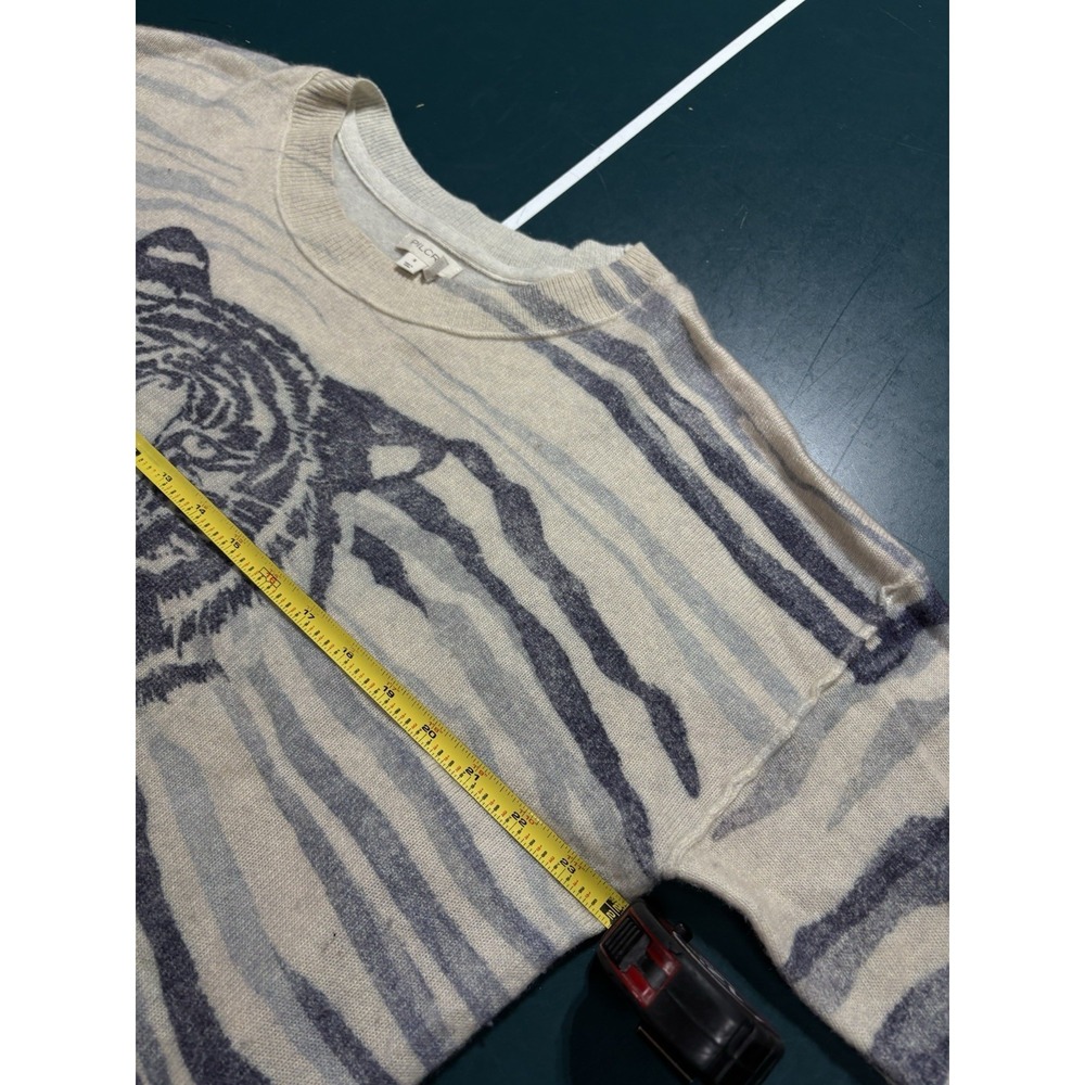 Pilcro Sweater Women's Multicolor 100% Cashmere Tiger Graphic Luxury Size Small‎ - Picture 12 of 13